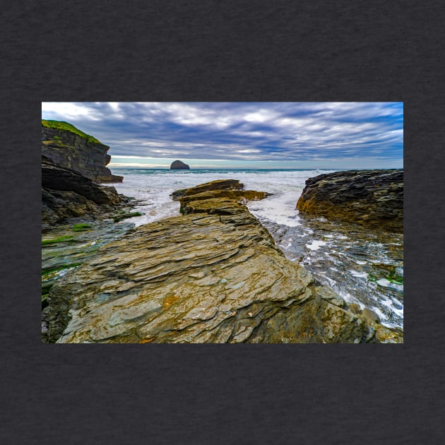 Trebarwith Strand at High Tide, Cornwall by BrianPShaw